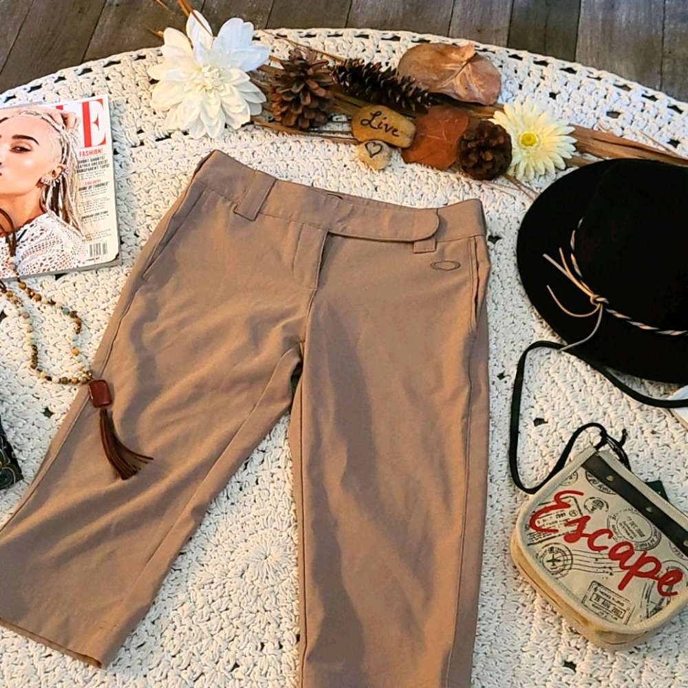 Sale Today Oakley Capri Tan Size 0 Pants
